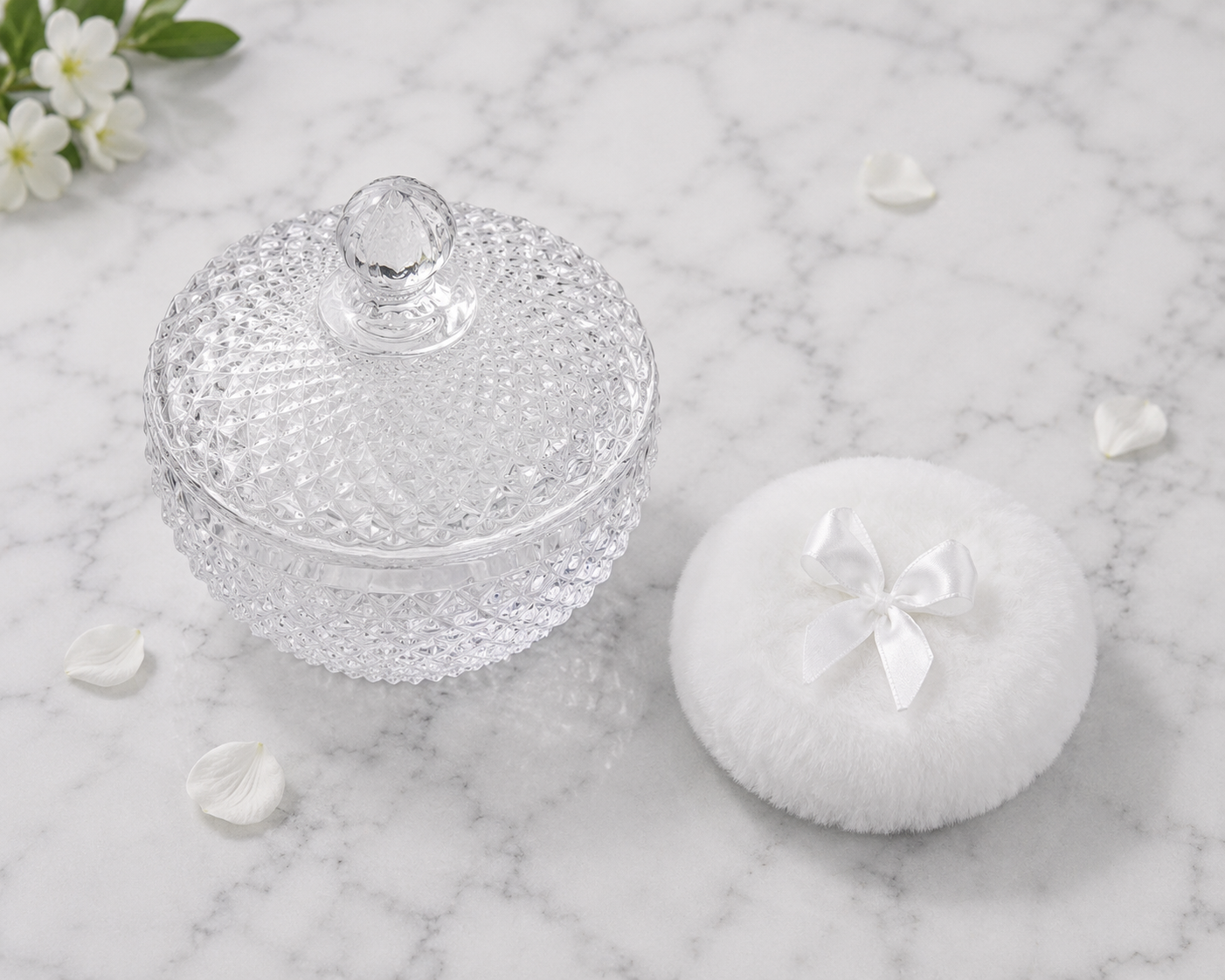All Four 4oz Scents+ 3 cool towel + 14 pocket towels+ neck fan+ soft melt lifestyle jar +2 Xl puffs+ gold sleep mask + gold bag